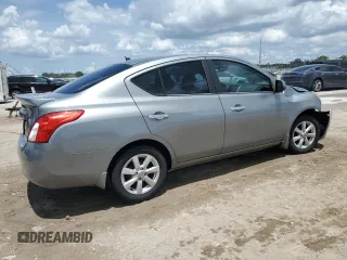 2013 Nissan Versa SV with VIN 3N1CN7AP8DL887524, listed as a Copart auction lot 61594045 with 92,094 mi miles and Salvage title. Bid and sale history available at DreamBid. Image 3.