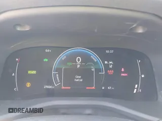 2025 Toyota Camry LE with VIN 4T1DAACK4SU513633, listed as a IAAI auction lot 42034741 with 27,024 mi miles and . Bid and sale history available at DreamBid. Image 7.