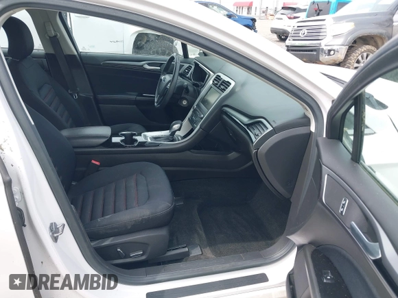 2016 Ford Fusion SE with VIN 3FA6P0H76GR297492, listed as a IAAI auction lot 41850562 with 107,497 mi miles and . Bid and sale history available at DreamBid. Image 5.
