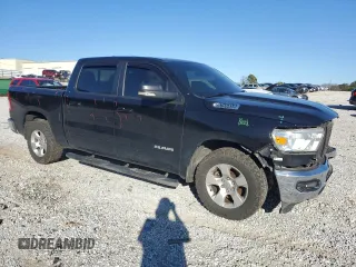 2021 Ram 1500 Big Horn z VIN 1C6RREFT2MN708195, wystawiony jako Copart lot #45969205 z przebiegiem 112 098 mil mil oraz Szkoda całkowita • Salvage title. Historia ofert i sprzedaży dostępna na DreamBid. Obrazek 4.