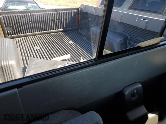 2001 Ford Ranger XL Fleet with VIN 1FTZR15E71TA43208, listed as a Copart auction lot 47017245 with 160,631 mi miles and Salvage Title. Bid and sale history available at DreamBid. Image 11.