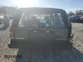 1988 Volvo 740 with VIN YV1FX8855J1173443, listed as a Copart auction lot 80750864 with 265,761 mi miles and Salvage Title. Bid and sale history available at carsss.com. Image 6.