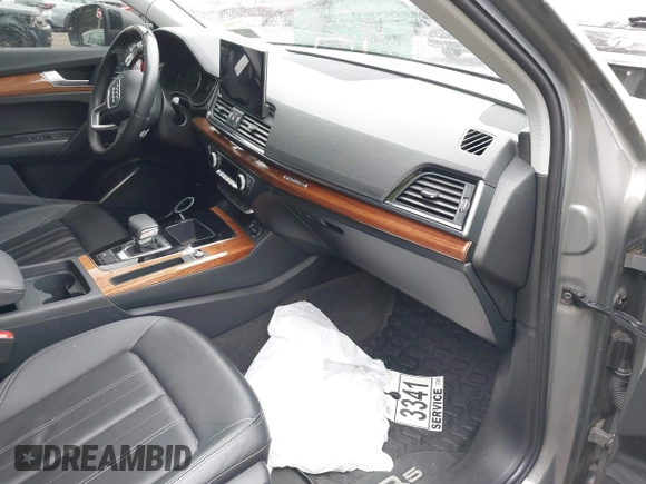 2023 Audi Q5 S line Premium with VIN WA1GAAFY2P2013050, listed as a IAAI auction lot 42208300 with 22,218 mi miles and . Bid and sale history available at DreamBid. Image 5.