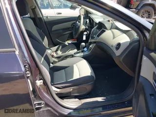 2014 Chevrolet Cruze LS with VIN 1G1PA5SH6E7269784, listed as a IAAI auction lot 42062093 with 142,408 mi miles. Bid and sale history available at carsss.com. Image 5.