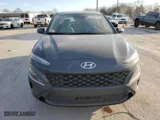 2022 Hyundai Kona SE with VIN KM8K22AB2NU848410, listed as a Copart auction lot 47144795 with 30,944 mi miles and Salvage Title. Bid and sale history available at carsss.com. Image 5.