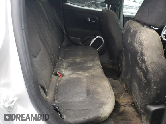 2018 Jeep Renegade Sport with VIN ZACCJBAB8JPH95901, listed as a Copart auction lot 55772785 with 182,033 mi miles and Clean title. Bid and sale history available at DreamBid. Image 11.