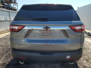 2021 Chevrolet Traverse LS with VIN 1GNERFKW5MJ243617, listed as a Copart auction lot 43853345 with 55,291 mi miles and Clean Title. Bid and sale history available at carsss.com. Image 6.