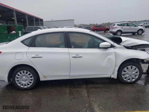 2015 Nissan Sentra SV with VIN 3N1AB7AP2FY287183, listed as a IAAI auction lot 41851052 with 236,143 mi miles. Bid and sale history available at carsss.com. Image 14.