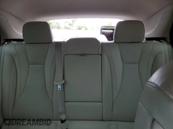 2021 Buick Envision Essence with VIN LRBFZNR41MD088556, listed as a Copart auction lot 51776764 with 35,428 mi miles and Non Repairable. Bid and sale history available at carsss.com. Image 10.