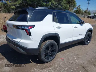 2025 Chevrolet Equinox FWD LT z VIN 3GNAXHEG4SL184151, wystawiony jako IAAI lot #41993066 z przebiegiem 25 mil mil oraz . Historia ofert i sprzedaży dostępna na DreamBid. Obrazek 4.
