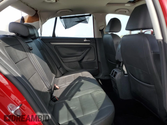 2008 Volkswagen Jetta SE with VIN 3VWRM71K18M193527, listed as a Copart auction lot 61044325 with 126,962 mi miles and Salvage title. Bid and sale history available at DreamBid. Image 10.