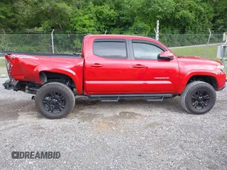 2017 Toyota Tacoma SR5 с VIN 5TFCZ5AN9HX117492, выставлен на аукционе IAAI как лот 42249664 с пробегом 96 781 миль миль и . История ставок и продаж доступна на DreamBid. Изображение 14.