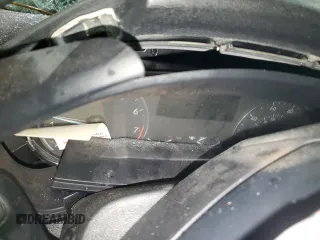 2020 Ford EcoSport SE z VIN MAJ3S2GE6LC320808, wystawiony jako Copart lot #48477205 z przebiegiem Nie podano mil oraz Tytuł czysty. Historia ofert i sprzedaży dostępna na DreamBid. Obrazek 9.