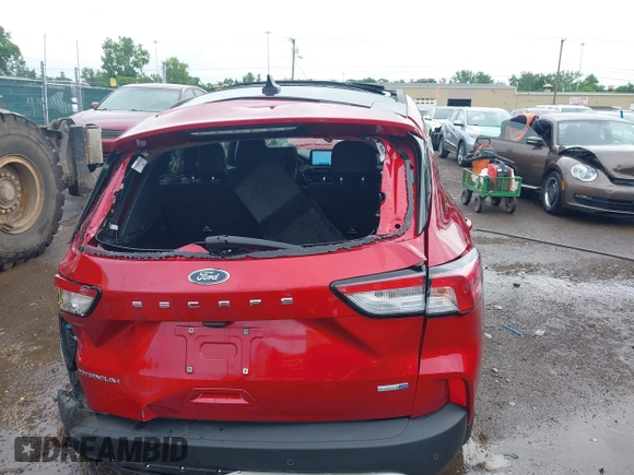 2020 Ford Escape Titanium with VIN 1FMCU9J9XLUA99423, listed as a IAAI auction lot 42511937 with 17,849 mi miles and . Bid and sale history available at DreamBid. Image 13.
