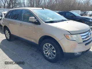 2007 Ford Edge SEL PLUS with VIN 2FMDK39C67BB34445, listed as a IAAI auction lot 42026755 with 154,121 mi miles. Bid and sale history available at carsss.com. Image 1.