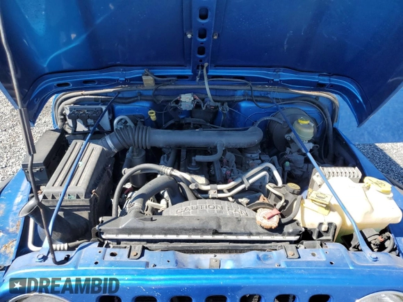 2003 Jeep Wrangler X with VIN 1J4FA39S03P317828, listed as a Copart auction lot 47012595 with 164,965 mi miles and Salvage Title. Bid and sale history available at carsss.com. Image 12.