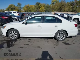 2012 Volkswagen Jetta Sedan SE w/Convenience with VIN 3VWDX7AJ7CM377081, listed as a IAAI auction lot 40756653 with 120,019 mi miles. Bid and sale history available at carsss.com. Image 15.