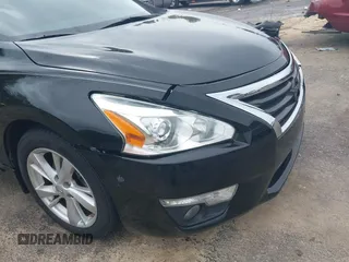 2015 Nissan Altima S with VIN 1N4AL3AP9FC582105, listed as a IAAI auction lot 41864014 with 138,477 mi miles and . Bid and sale history available at DreamBid. Image 17.