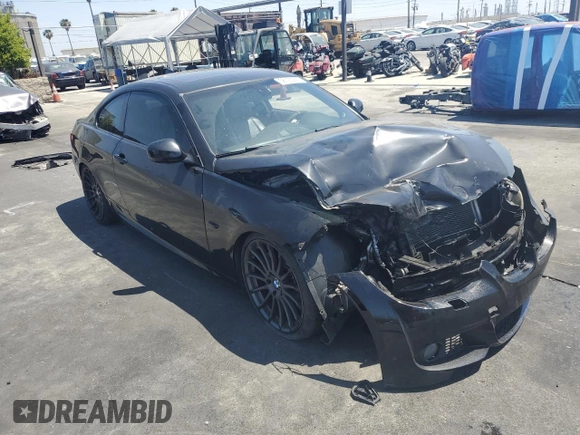 2011 BMW 3 Series 335i с VIN WBAKG7C5XBE598010, выставлен на аукционе Copart как лот 58190265 с пробегом 141 033 миль миль и Списание • Salvage title. История ставок и продаж доступна на DreamBid. Изображение 4.