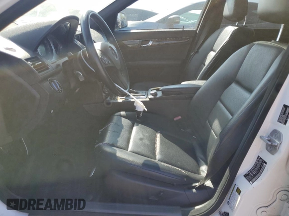 2008 Mercedes-Benz C 350 Sport with VIN WDDGF56X28R031391, listed as a Copart auction lot 50551125 with 175,049 mi miles and Clean Title. Bid and sale history available at DreamBid. Image 7.