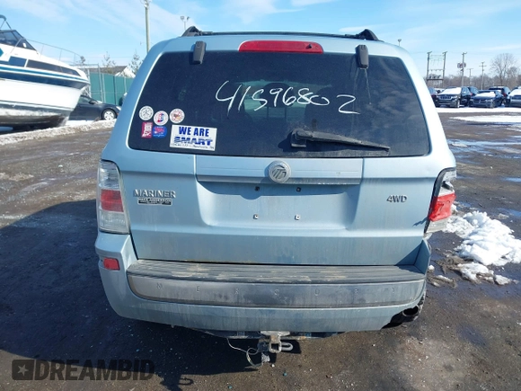 2008 Mercury Mariner with VIN 4M2CU91ZX8KJ30882, listed as a IAAI auction lot 41596802 with 204,769 mi miles. Bid and sale history available at carsss.com. Image 16.