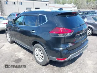 2017 Nissan Rogue SV with VIN KNMAT2MV7HP593405, listed as a IAAI auction lot 42026064 with 184,161 mi miles. Bid and sale history available at carsss.com. Image 3.