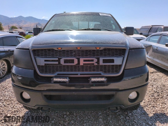 2006 Ford F-150 XLT z VIN 1FTPW14576FA41997, wystawiony jako Copart lot #63773895 z przebiegiem 182 893 mil mil oraz Czysty tytuł • Clean title. Historia ofert i sprzedaży dostępna na DreamBid. Obrazek 5.