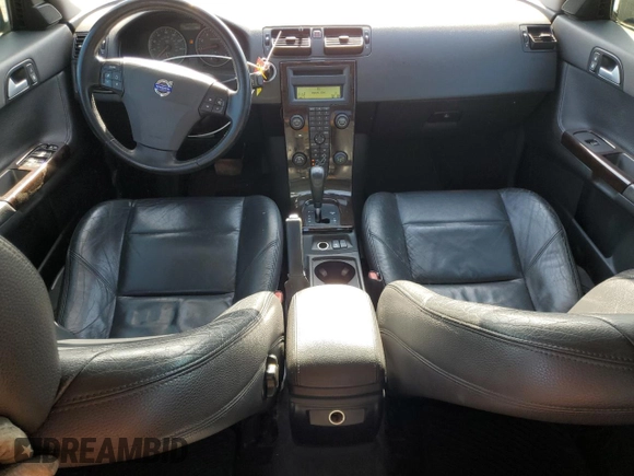 2005 Volvo S40 с VIN YV1MS390052070863, выставлен на аукционе Copart как лот 53854165 с пробегом 172 266 миль миль и Списание • Salvage title. История ставок и продаж доступна на DreamBid. Изображение 8.