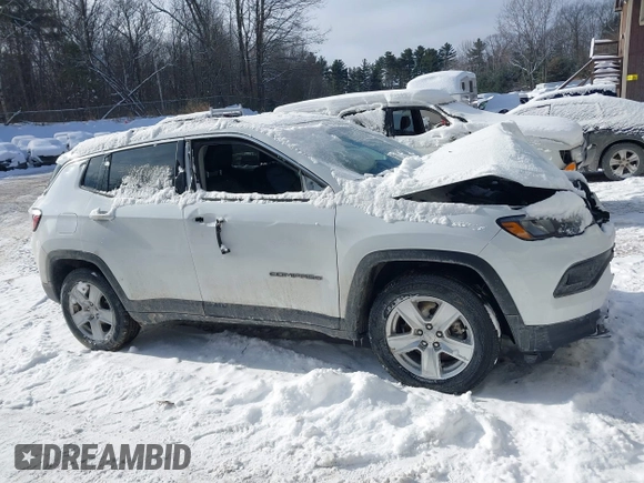 2022 Jeep Compass Altitude with VIN 3C4NJDBB0NT133506, listed as a IAAI auction lot 41540936 with 78,277 mi miles and . Bid and sale history available at carsss.com. Image 13.