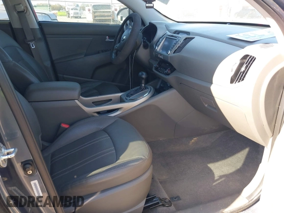 2015 Kia Sportage EX with VIN KNDPC3AC4F7709546, listed as a IAAI auction lot 40968676 with 129,743 mi miles and . Bid and sale history available at DreamBid. Image 5.