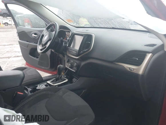 2015 Jeep Cherokee Latitude z VIN 1C4PJMCS1FW649201, wystawiony jako IAAI lot #41976056 z przebiegiem 74 991 mil mil oraz . Historia ofert i sprzedaży dostępna na DreamBid. Obrazek 5.