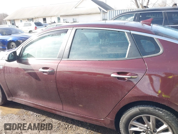 2020 Kia Optima LX z VIN 5XXGT4L38LG437797, wystawiony jako IAAI lot #41441508 z przebiegiem 67 320 mil mil oraz . Historia ofert i sprzedaży dostępna na DreamBid. Obrazek 15.