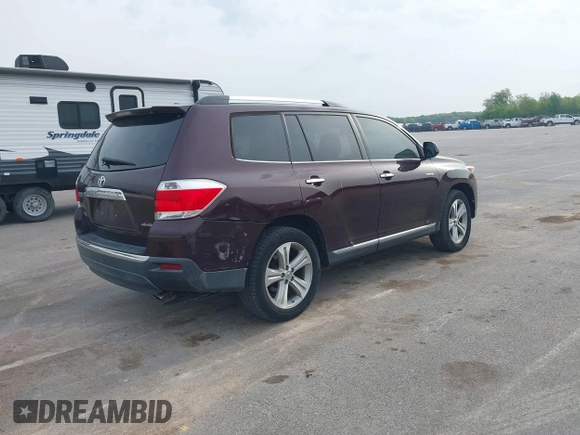 2012 Toyota Highlander Limited with VIN 5TDDK3EH3CS146163, listed as a IAAI auction lot 42145707 with 140,746 mi miles and . Bid and sale history available at DreamBid. Image 4.