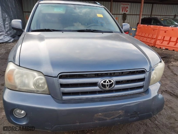 2006 Toyota Highlander w/3rd Row with VIN JTEDP21A860124831, listed as a IAAI auction lot 41670734 with 266,964 mi miles. Bid and sale history available at carsss.com. Image 12.