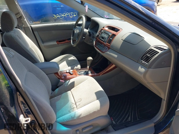 2003 Toyota Camry LE with VIN 4T1BE32K13U204938, listed as a IAAI auction lot 42194548 with 263,710 mi miles and . Bid and sale history available at DreamBid. Image 5.