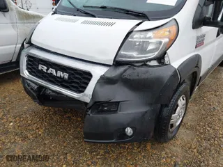 2019 Ram ProMaster Cargo Van with VIN 3C6URVJG7KE543895, listed as a IAAI auction lot 41524135 with 93,150 mi miles. Bid and sale history available at carsss.com. Image 6.