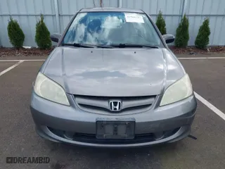 2005 Honda Civic Sdn LX with VIN 2HGES15535H628939, listed as a IAAI auction lot 41960347 with 265,130 mi miles. Bid and sale history available at carsss.com. Image 6.