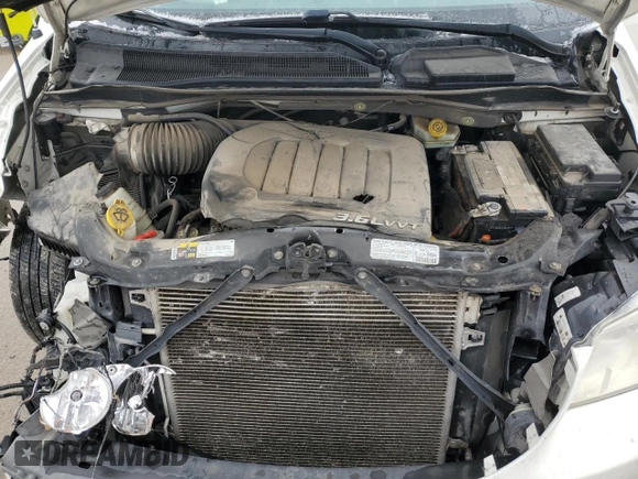 2013 Dodge Grand Caravan Crew with VIN 2C4RDGDG5DR740098, listed as a Copart auction lot 84491644 with 146,400 mi miles and Salvage Title. Bid and sale history available at DreamBid. Image 12.