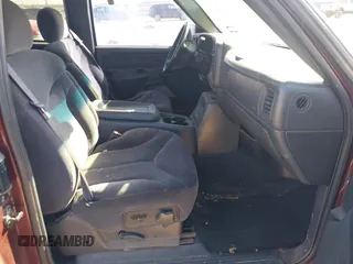 2000 GMC Sierra 1500 SLE z VIN 2GTEC19T6Y1170329, wystawiony jako IAAI lot #41832168 z przebiegiem 262 118 mil mil oraz . Historia ofert i sprzedaży dostępna na DreamBid. Obrazek 5.
