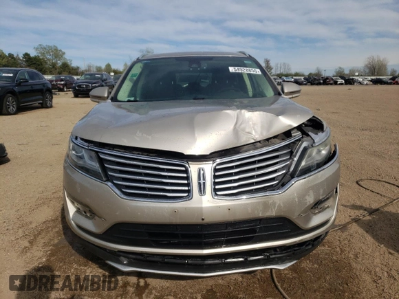 2015 Lincoln MKC z VIN 5LMCJ1A97FUJ07358, wystawiony jako Copart lot #54928855 z przebiegiem 85 844 mil mil oraz Szkody całkowita. Historia ofert i sprzedaży dostępna na DreamBid. Obrazek 5.