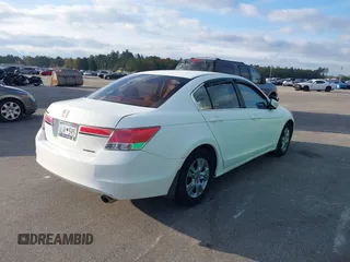 2012 Honda Accord SE z VIN 1HGCP2F63CA017374, wystawiony jako IAAI lot #40875683 z przebiegiem 267 310 mil mil oraz . Historia ofert i sprzedaży dostępna na DreamBid. Obrazek 4.