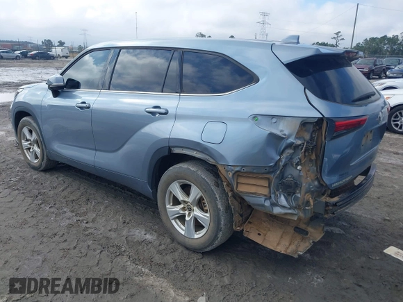 2021 Toyota Highlander L with VIN 5TDZZRAH8MS089048, listed as a IAAI auction lot 40830201 with 60,356 mi miles and . Bid and sale history available at DreamBid. Image 3.