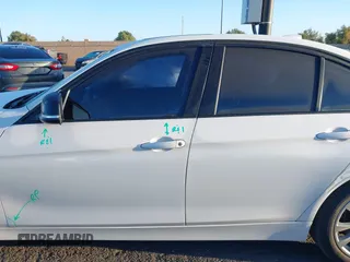 2018 BMW 3 Series 320i with VIN WBA8E1G54JNU90990, listed as a IAAI auction lot 41801197 with 140,603 mi miles. Bid and sale history available at carsss.com. Image 14.