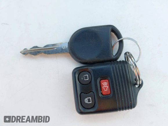 2008 Ford F-150 STX с VIN 1FTRX12WX8FB96483, выставлен на аукционе IAAI как лот 41516003 с пробегом 119 351 миль миль и . История ставок и продаж доступна на DreamBid. Изображение 11.