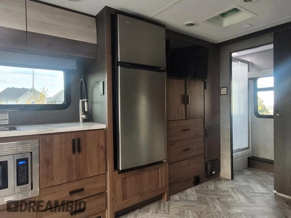 2020 Mercedes-Benz Sprinter with VIN W1X8E33YXLN089784, listed as a Copart auction lot 75533904 with 26,848 mi miles and Clean Title. Bid and sale history available at DreamBid. Image 11.