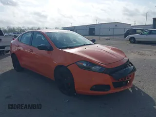 2015 Dodge Dart SXT z VIN 1C3CDFBB8FD277861, wystawiony jako IAAI lot #41913749 z przebiegiem 106 861 mil mil oraz . Historia ofert i sprzedaży dostępna na DreamBid. Obrazek 1.