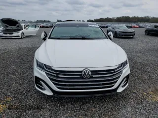 2023 Volkswagen Arteon SEL Premium R-Line z VIN WVWTR7AN4PE010422, wystawiony jako Copart lot #85631854 z przebiegiem 29 084 mil mil oraz Szkoda całkowita • Salvage title. Historia ofert i sprzedaży dostępna na DreamBid. Obrazek 5.
