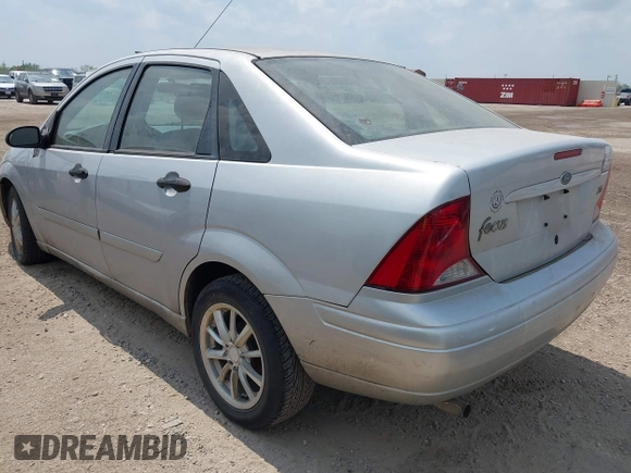 2004 Ford Focus ZTS with VIN 1FAFP38Z54W124641, listed as a IAAI auction lot 42163060 with 162,330 mi miles and . Bid and sale history available at carsss.com. Image 3.