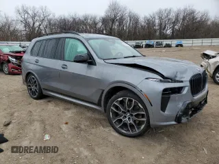 2024 BMW X7 M60i with VIN 5UX33EM08R9U14632, listed as a Copart auction lot 44566175 with 0 mi miles and Salvage Title. Bid and sale history available at carsss.com. Image 4.