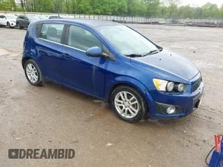 2013 Chevrolet Sonic LT with VIN 1G1JC6SH0D4196613, listed as a IAAI auction lot 42032791 with 175,316 mi miles. Bid and sale history available at carsss.com. Image 1.